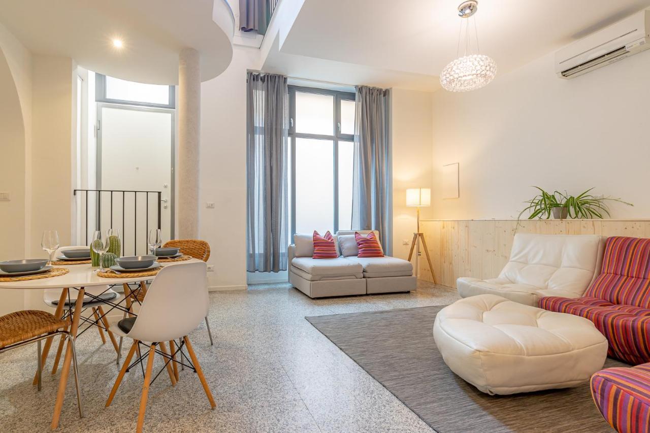 Ferienwohnung Moderno Loft A Due Passi Dal Lago Torno Exterior foto
