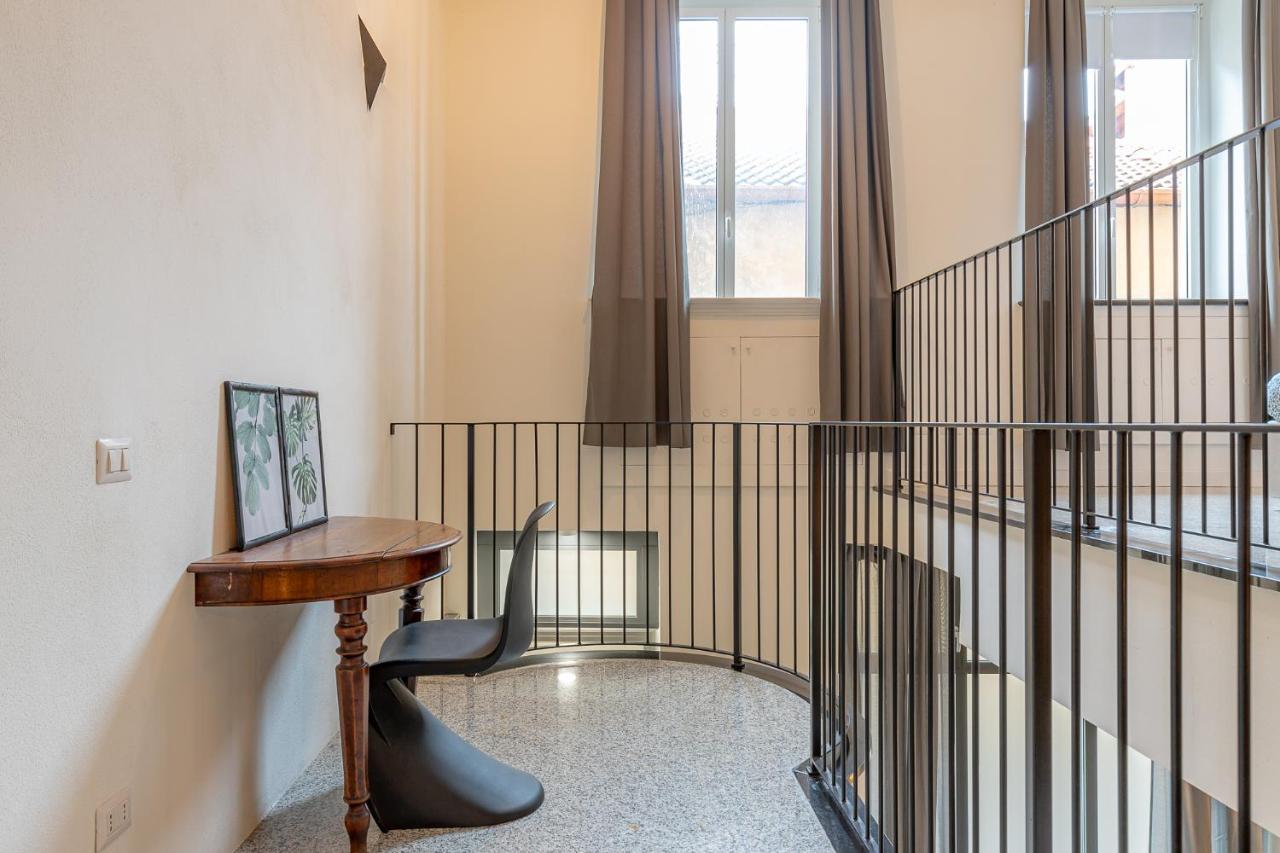Ferienwohnung Moderno Loft A Due Passi Dal Lago Torno Exterior foto